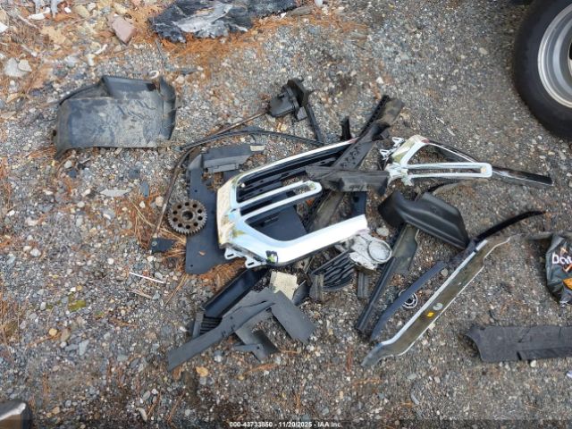 Ram 1500 Big Horn  4x4 6'4 Box Image 2