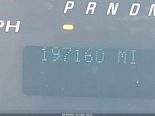 Chevrolet Express 3500 Image 6