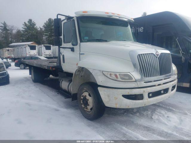 International 4000 4300 Lp Image 2