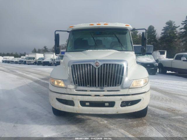 International 4000 4300 Lp Image 8