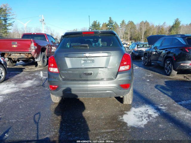 Chevrolet Trax Ls Image 11