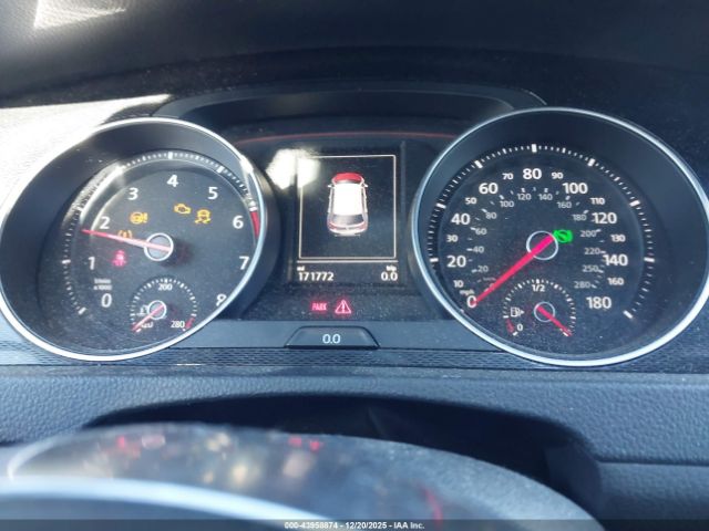 Volkswagen Golf S 4-door Image 7