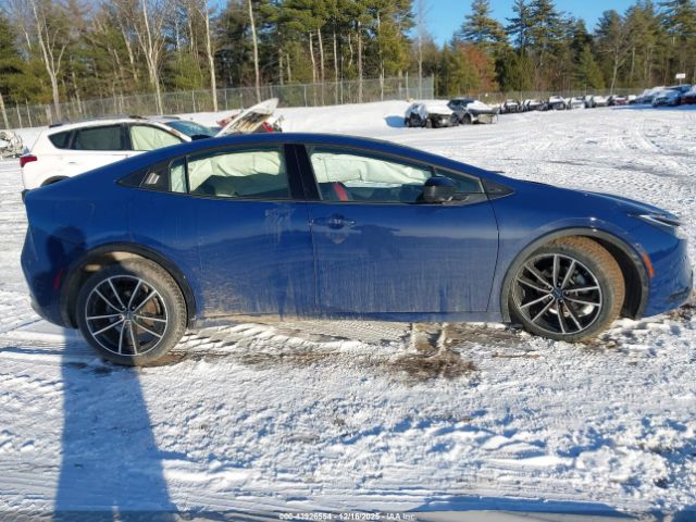 Toyota Prius Prime Xse Premium Image 13