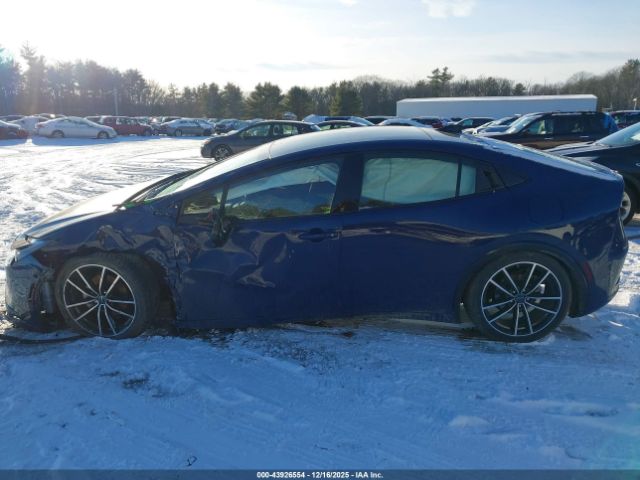 Toyota Prius Prime Xse Premium Image 11