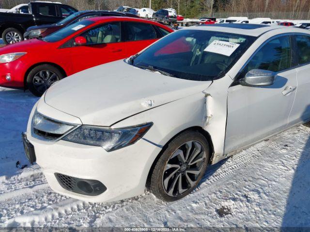 Acura ILX Image 4