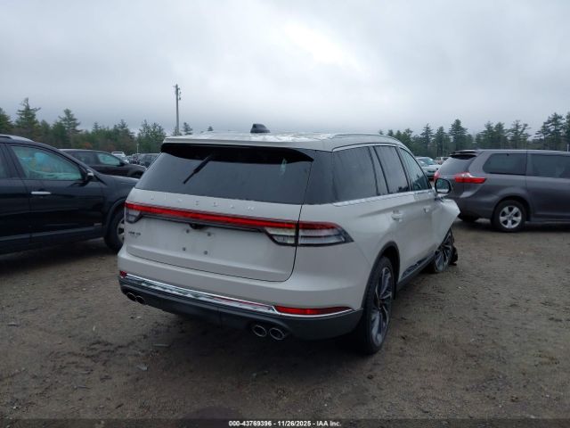 Lincoln Aviator Reserve Image 10
