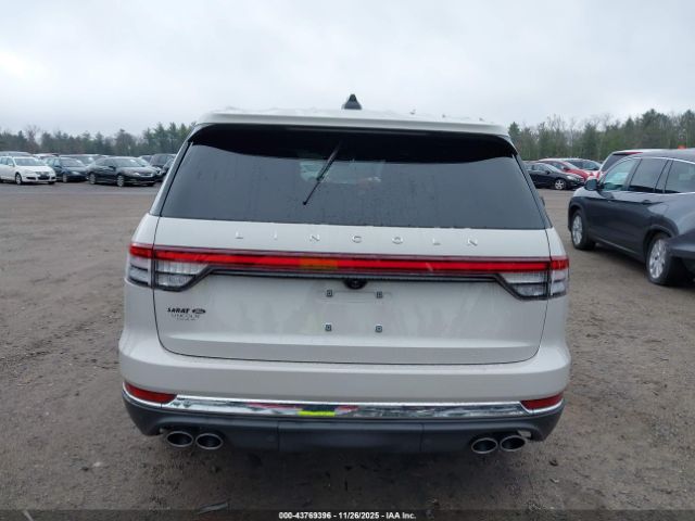 Lincoln Aviator Reserve Image 13