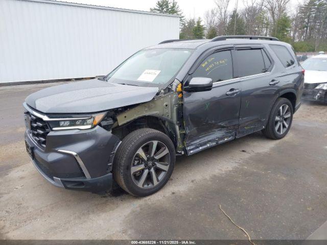 Honda Pilot Touring Image 20