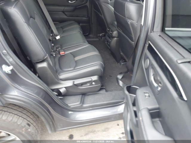 Honda Pilot Touring Image 18