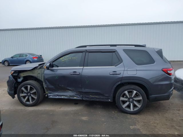 Honda Pilot Touring Image 11