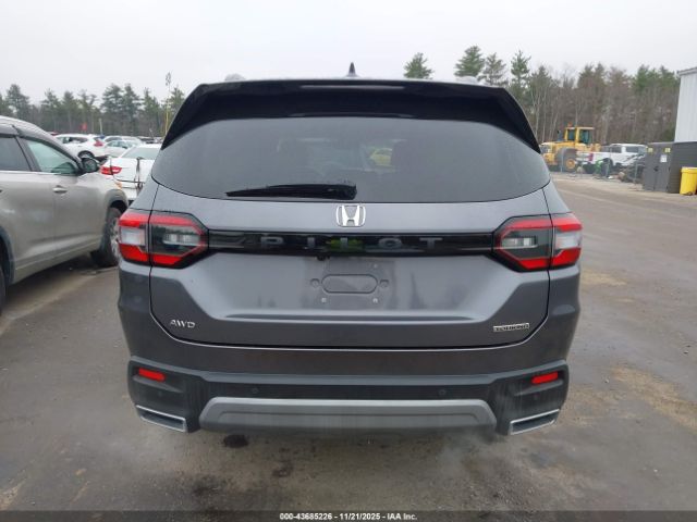 Honda Pilot Touring Image 8