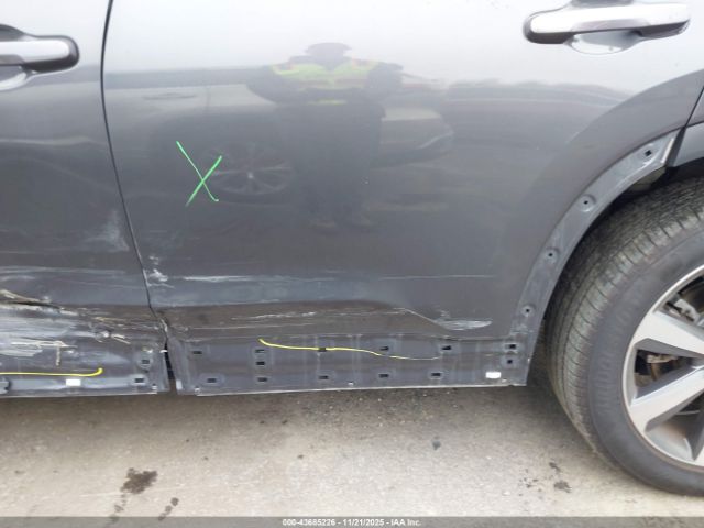 Honda Pilot Touring Image 14