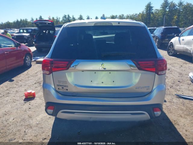 Mitsubishi Outlander Se Image 13