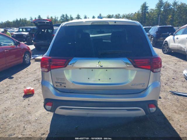 Mitsubishi Outlander Se Image 13