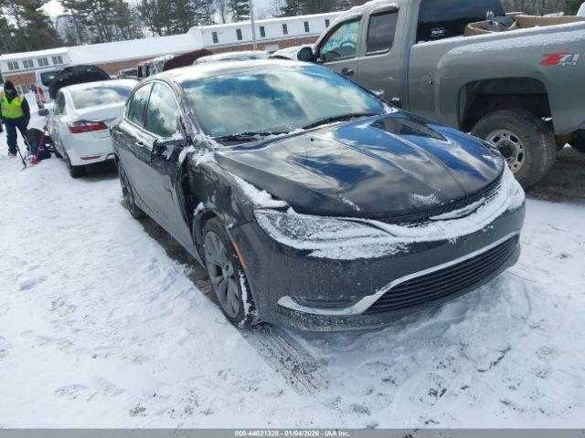  Salvage Chrysler 200