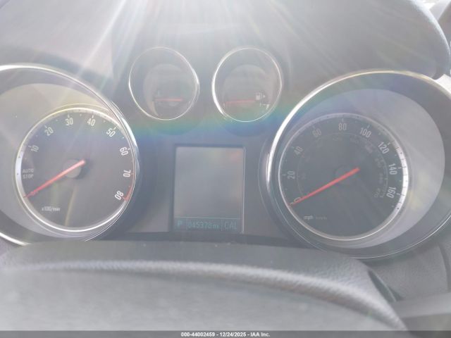 Buick Encore Sport Touring Image 4