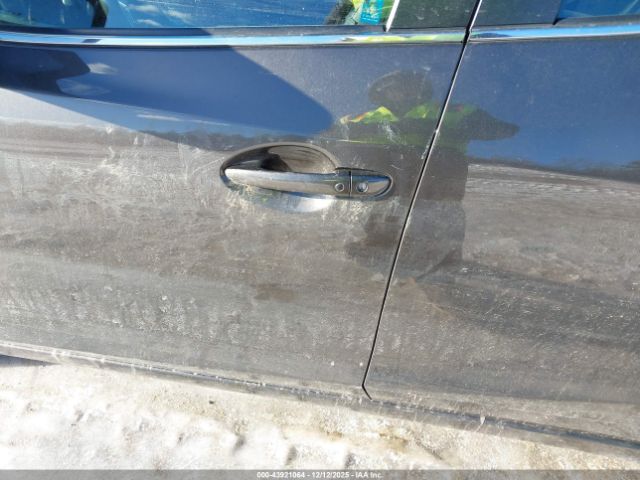 Mazda Mazda3 Touring Image 8