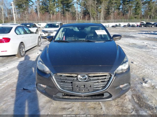 Mazda Mazda3 Touring Image 16