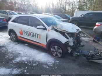  Salvage Kia Niro