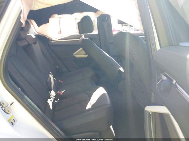 Audi Q3 Premium Plus 45 Tfsi S Line Quattro Tiptronic Image 12