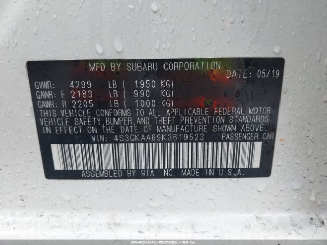 Subaru Impreza 2.0i Image 6