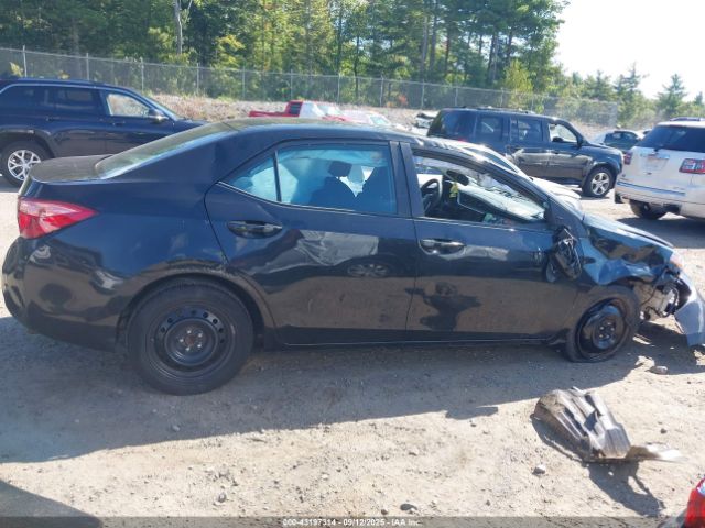 Toyota Corolla Le Image 9