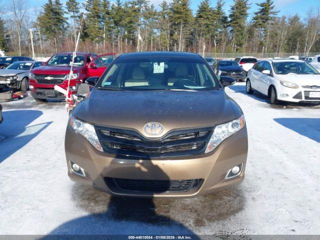 Toyota Venza Xle Image 14