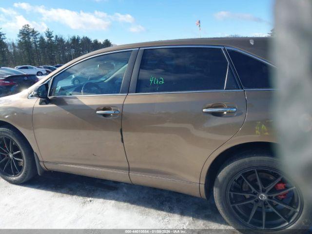 Toyota Venza Xle Image 12