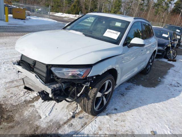 Audi Q5 Premium Plus 45 Tfsi S Line Quattro Image 3