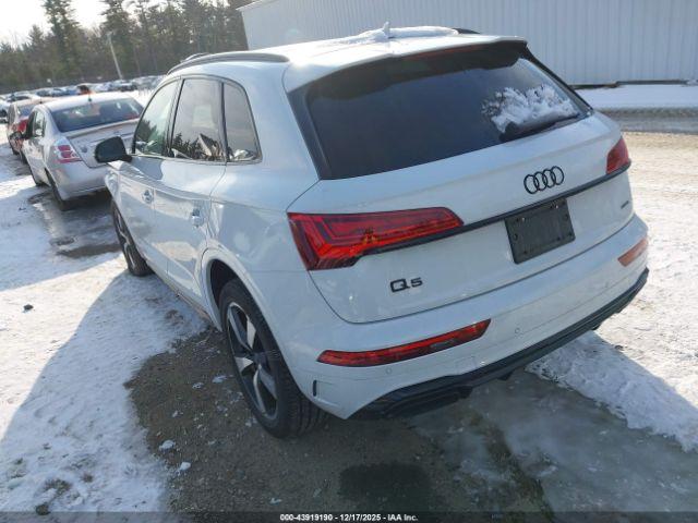 Audi Q5 Premium Plus 45 Tfsi S Line Quattro Image 2