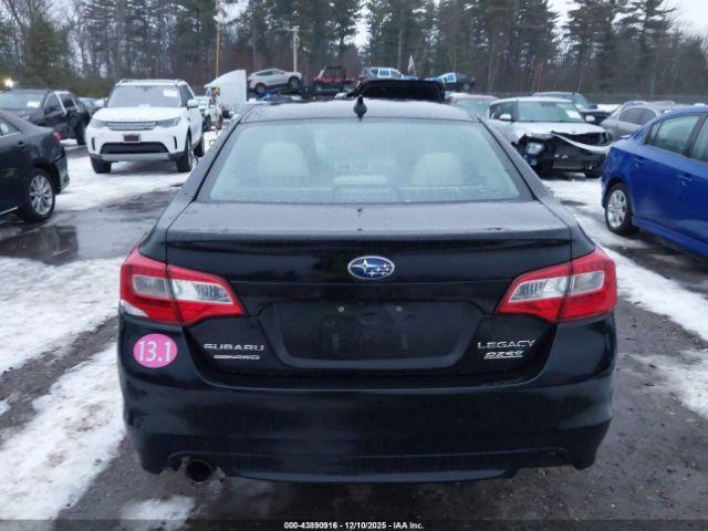 Subaru Legacy 2.5i Premium Image 14