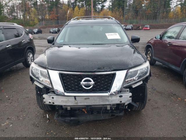 Nissan Pathfinder Platinum Image 8