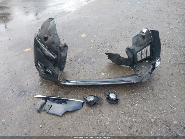 Nissan Pathfinder Platinum Image 9