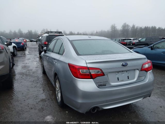 Subaru Legacy 2.5i Premium Image 5