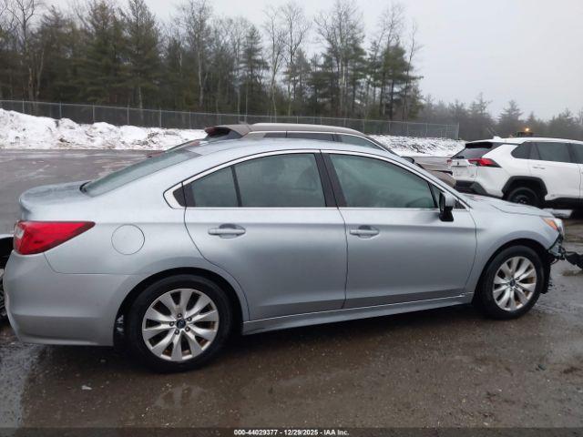 Subaru Legacy 2.5i Premium Image 3