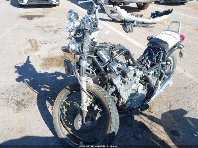 Yamaha Xj700 Image 3