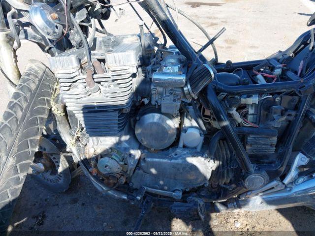 Yamaha Xj700 Image 4