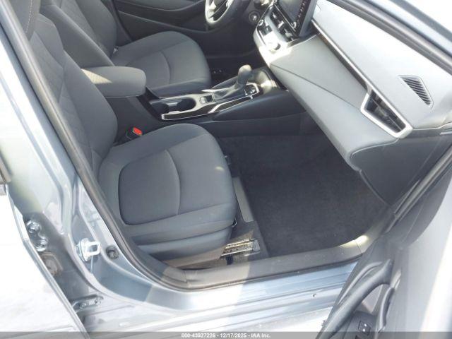 Toyota Corolla Le Image 7