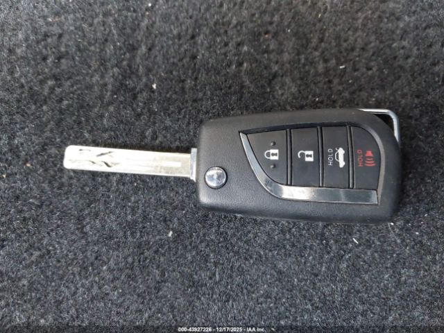 Toyota Corolla Le Image 20