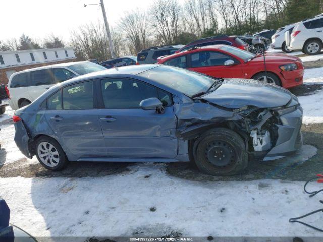 Toyota Corolla Le Image 14