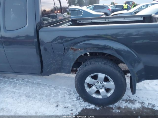 Nissan Frontier Sv Image 15