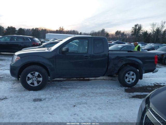 Nissan Frontier Sv Image 7