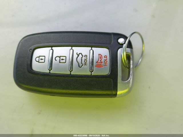 Hyundai SONATA Limited 2.0t Image 6