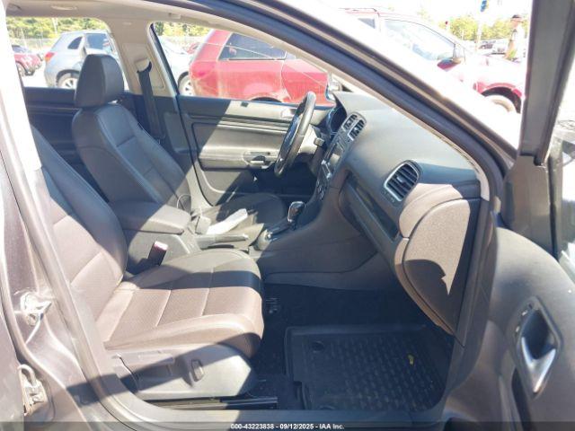 Volkswagen Jetta 2.0l Tdi Image 12