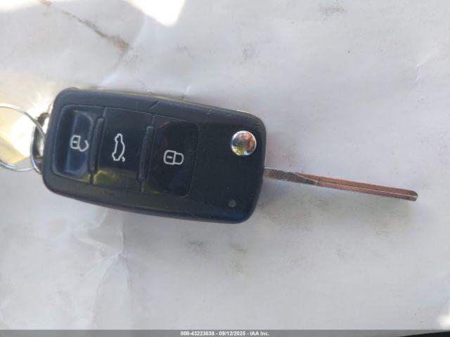 Volkswagen Jetta 2.0l Tdi Image 2