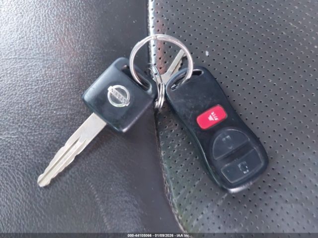 Nissan Frontier Pro-4x Image 5