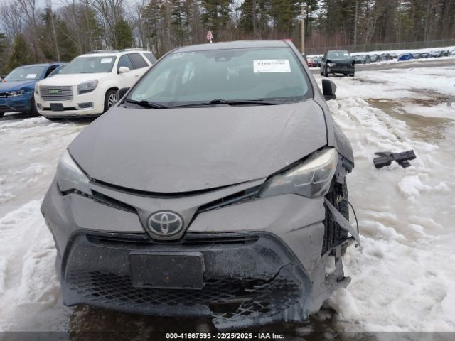 Toyota Corolla Se Image 17