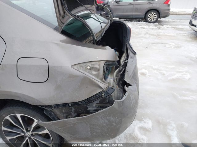 Toyota Corolla Se Image 14